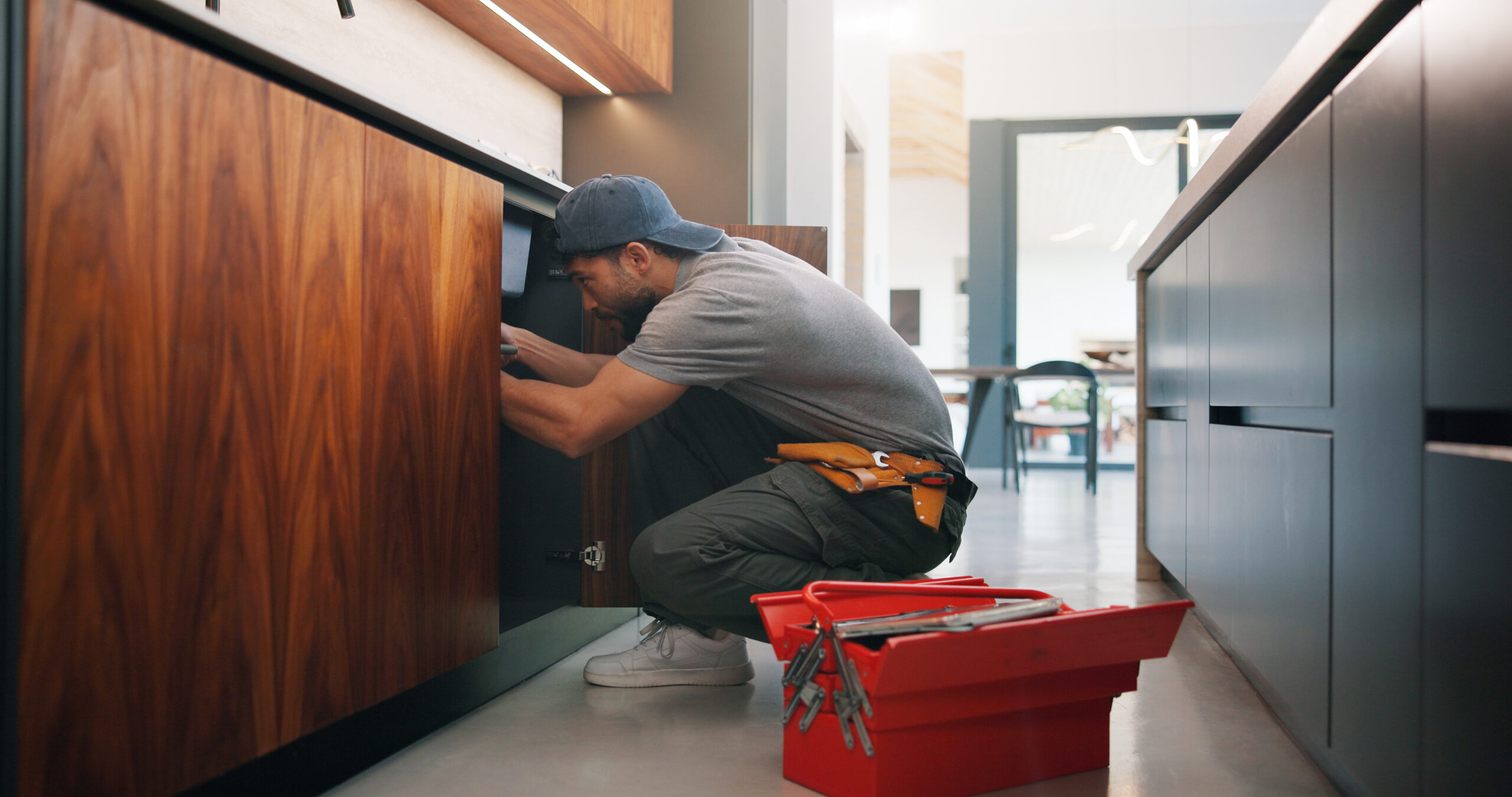 Cabinet Painting vs New Cabinets: Which Is Right for You?